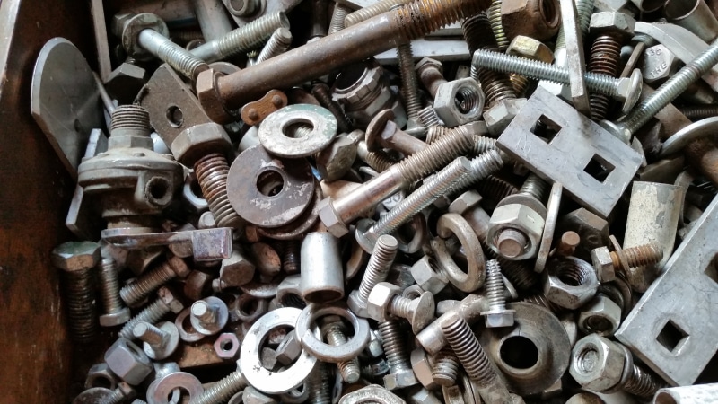 repair, construction, compatibility, mechanical, equipment, tool, threaded, nuts, bolts, close-up, 5K, rusty, work tool, choice, industrial, engineering