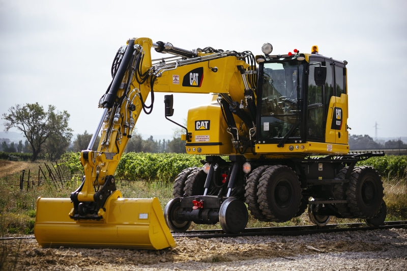 construction machinery, construction equipment, construction industry, short tail, technology, rear, construction vehicle, road, outdoors, excavators, short
