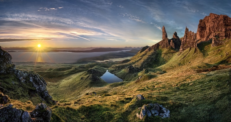 Old Man of Storr, water, sun rays, Skye, landscape, 1080P, sea, grass, sunlight, rock, pond, nature, island, Scotland, mountains