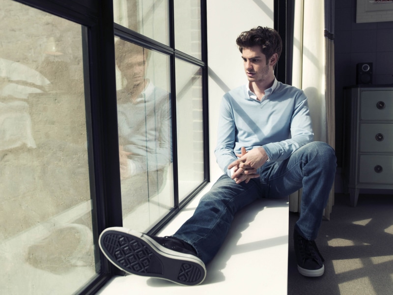 The Amazing Spider-Man, real people, one person, casual clothing, indoors, looking, window, 4K, waiting, contemplation, full length, young men, The Social Network