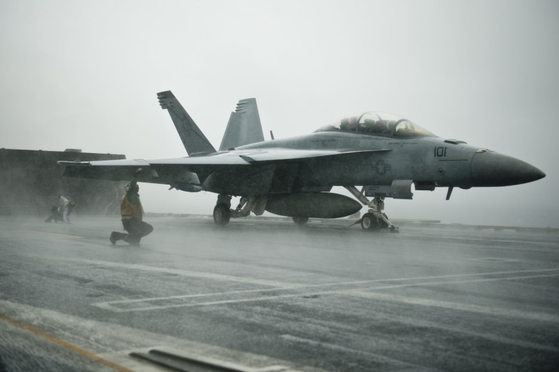 day, sky, military aircraft, plane, aerospace industry, aircraft, f, nature, airport runway, 1080P, Boeing F/A-18E/F Super Hornet, travel, airplane, runway