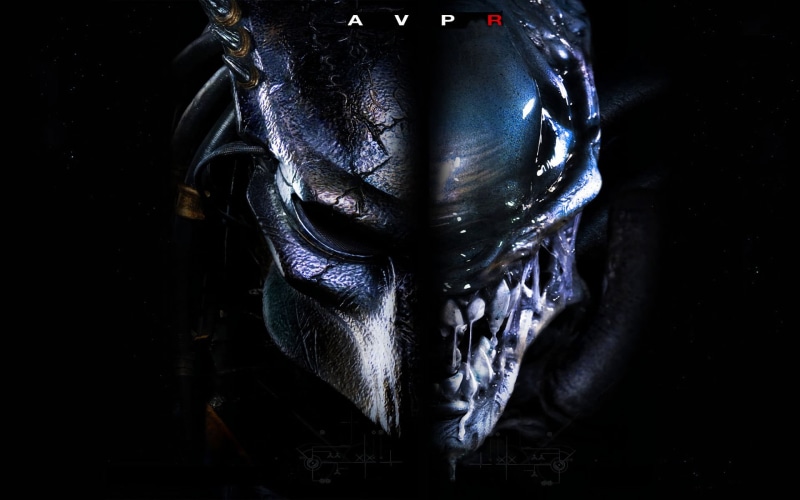 clothing, black background, still life, Alien, night, close-up, vs, metal, front view, studio shot, 1080P, Aliens Vs. Predator: Requiem, poster, light - natural phenomenon