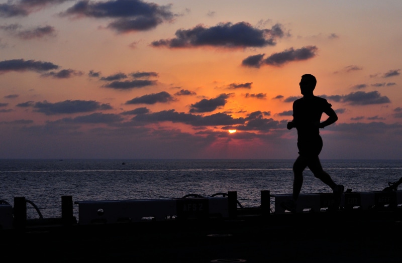 land, horizon, man, cloud - sky, horizon over water, 2K, people, workout, sky, jog, twilight, sport, sunset, orange color, fit, athlete, running, male