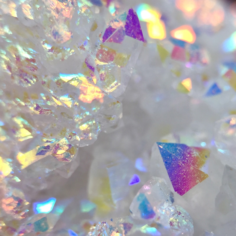 points, close-up, 1080P, selective focus, druzy, jewelry, backgrounds, vapor deposition, aura, large group of objects, geode, crystal, lot, full frame