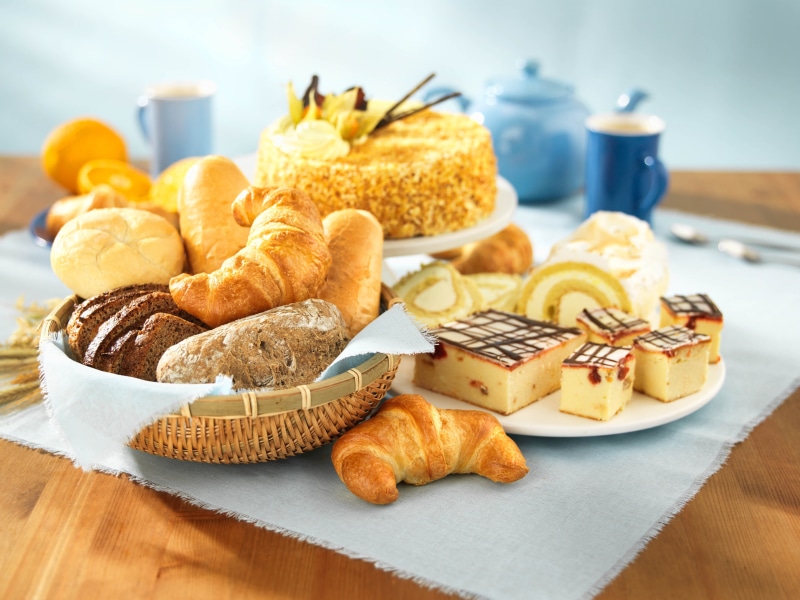 temptation, croissant, french food, brown, gourmet, cake, no People, sweet Food, pastries, plate, drink, bun, pastry, refreshment, unhealthy eating, croissants