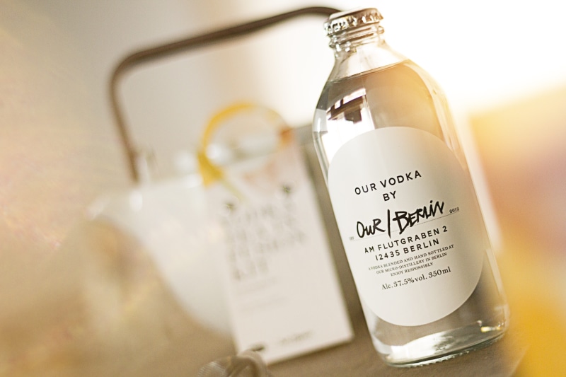 label, container, wellbeing, beverage, alcoholic beverage, drink, beauty, communication, design, 5K, body care, indoors, addiction, healthcare and medicine