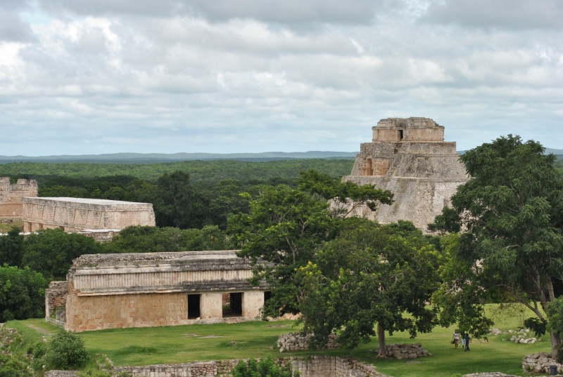 travel, sky, history, plant, architecture, monument, mexican, aztec, central america, chichen-itza, ancient, tourism, tree, ruined, temple, old ruin, building exterior
