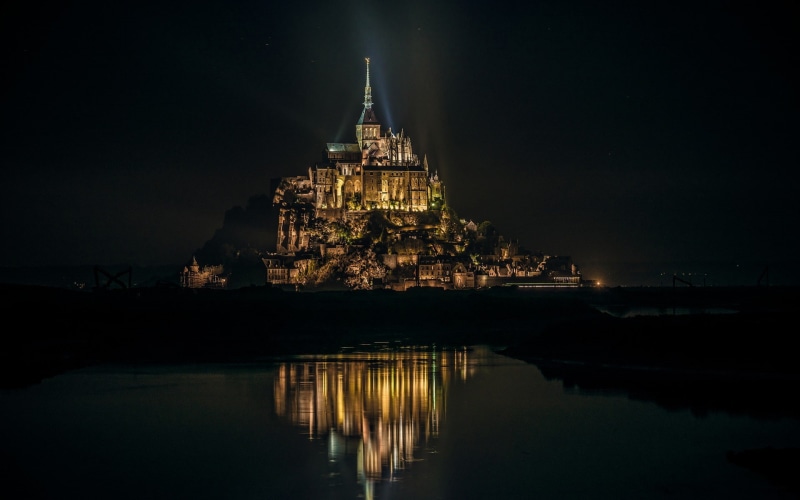 1080P, built structure, architecture, no people, illuminated, building, water, sky, lake, France, Mont Saint-Michel, spirituality, belief, Abbey, island