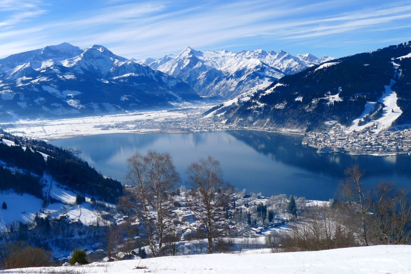 no people, mountain peak, lake view, outdoors, tranquil scene, snow, landscape, tranquility, cold temperature, non-urban scene, white color, mountain range