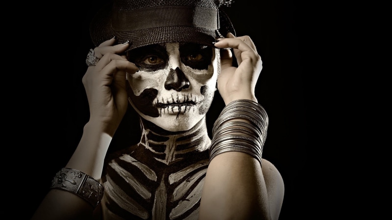 fear, Sugar Skull, bangles, colored, women, adult, face, obscured face, evil, costume, headshot, looking at camera, bracelets, 1080P, clothing, front view