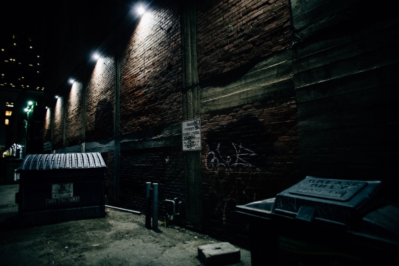 dirty, 4K, absence, night time, architecture, illuminated, grungy, eerie, calgary, brick, furniture, derlict, dark, alley, brick wall, canada, garbage