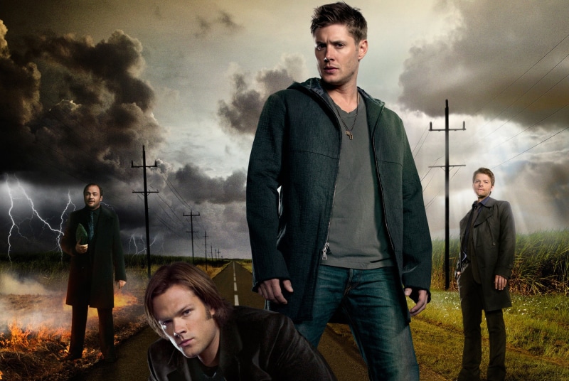 looking, people, Castiel, standing, overcast, dark, grass, males, caucasian Ethnicity, young Adult, 1080P, Supernatural, lifestyles, group of people, young women