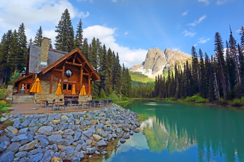 British Columbia, trees, Canada, restaurant, mountains, forest, lake, Lake Emerald, Canadian Rockies, Yoho National Park, Emerald Lake, house, 1080P, Canadian