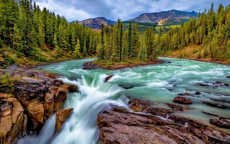 river, sunwapta, 2K, phones, mobile, falls, park, hd, desktop, jasper, pc, alberta, national, tablet, canada