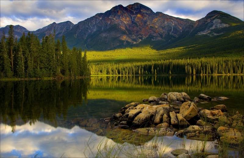 clouds, Jasper National Park, Lake, forest, trees, Sunset, 1080P, Mountain, sky, rocks, park, reflection, pine, national, Canada, jasper