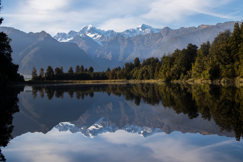 beauty in nature, cloud - sky, tranquility, sky, non-urban scene, waterfront, mirror, water, reflection lake, no people, lake matheson, outdoors, 5K, forest