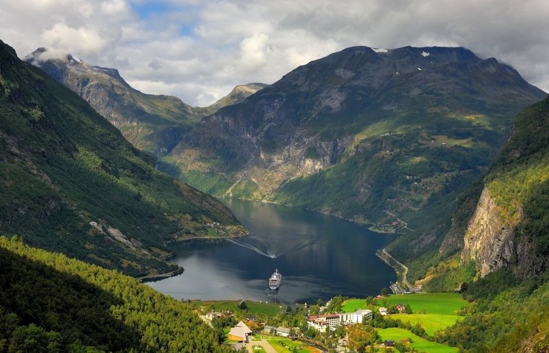 forest, no people, landscape, environment, tranquility, mountain, Stranda, villages, lake, hotel, cloud - sky, body, Geiranger, day, Norway, land, non-urban scene