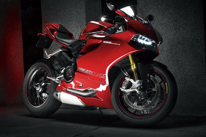 customized, ducati, city, car, no People, ducati 1199 panigale, luxury, motorcycle, exhaust Pipe, brake Disc, street, sport, elegance, retro styled, stationary