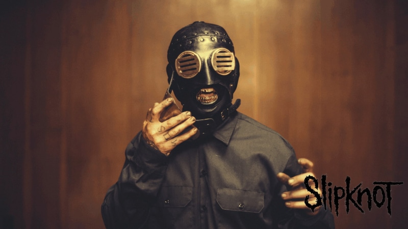 1080P, standing, gesturing, indoors, mask - disguise, waist up, hood - clothing, obscured face, slipknot sid wilson, front view, clothing, fun, communication