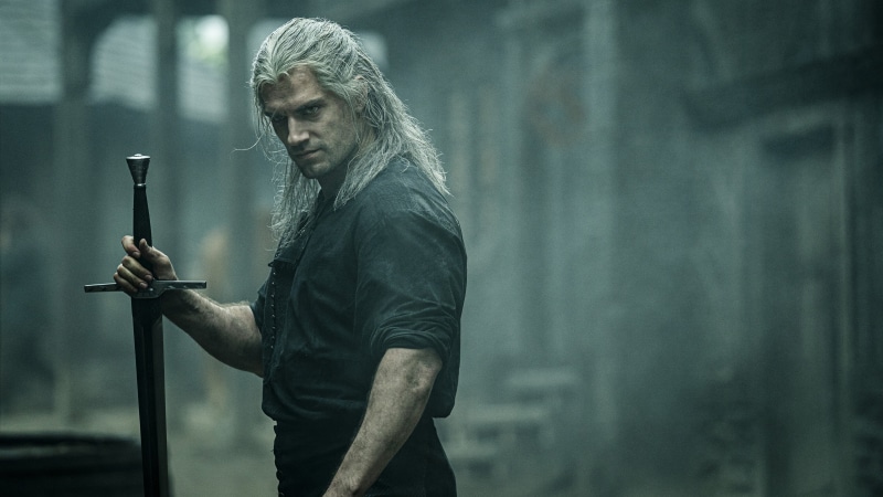 actor, The Witcher (TV Series), sword, 4K, Henry Cavill, white hair, men, The Witcher