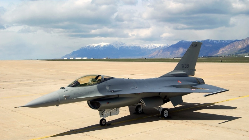 fighter plane, single object, fighter, air vehicle, transportation, cloud - sky, flying, sky, mountain, plane, aircraft, General Dynamics F-16 Fighting Falcon