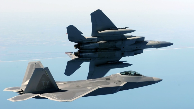 military aircraft, flying, air force, F-15 Eagle, gray, jets, army, military airplane, air vehicle, on the move, fighter plane, 1080P, outdoors, military
