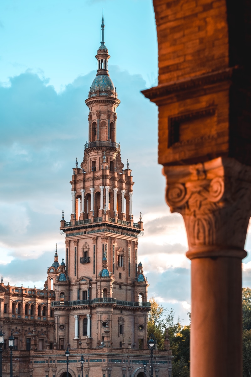 spire, church, photography, travel destinations, town, plaza de españa, bell tower, place of worship, religion, history, nature, building exterior, built structure