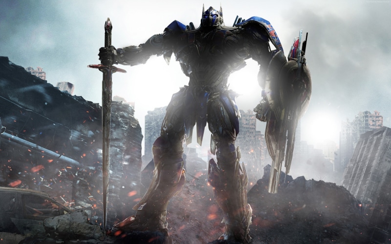 full length, communication, sky, aggression, 2017 movies, group of people, nature, determination, low angle view, movies, adult, transformers 5, sunbeam