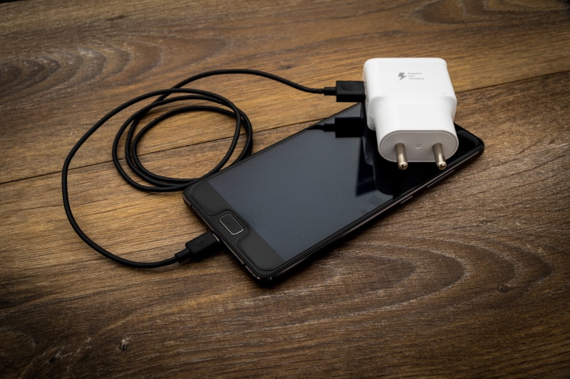 usb charger, phone charger, charge, two pin, wireless technology, black color, communication, connection, portable, 5K, phone, plug, directly above, headphones
