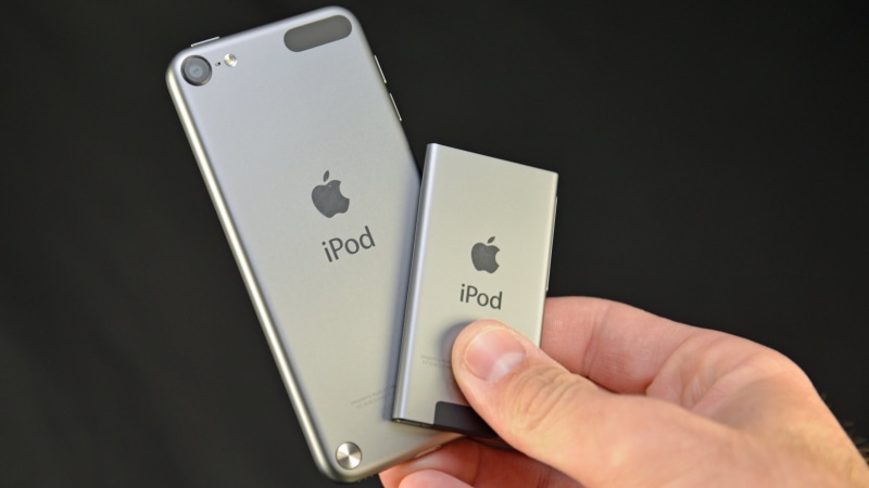 ipod nano, 2K, finger, hand, ipod, touch Screen, technology, apple Computers, mobile Phone, portable information device, iphone, white, studio shot, human Finger