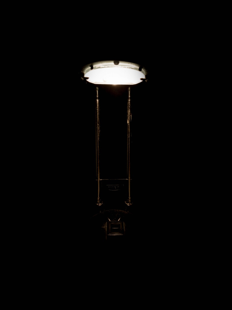 berau, copy space, studio shot, ikea light, retro styled, spotlight, light, electric lamp, inside, night, black background, amoled, technology