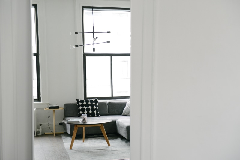 copy space, fixtures, white color, absence, empty, industrial, house, couch, domestic room, home, entrance, sectional, gray, chair, business, lighting