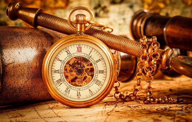 5K, table, clock face, shape, clocks, antique, clock, metal, pocket watch, direction, close-up, navigational equipment, minute hand, watch, accuracy, no people
