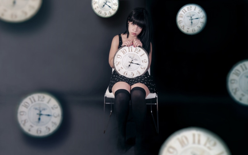 clocks, wristwatch, minute hand, adult, standing, portrait, wall clock, alarm clock, one person, instrument of time, time, deadline, clock face, women