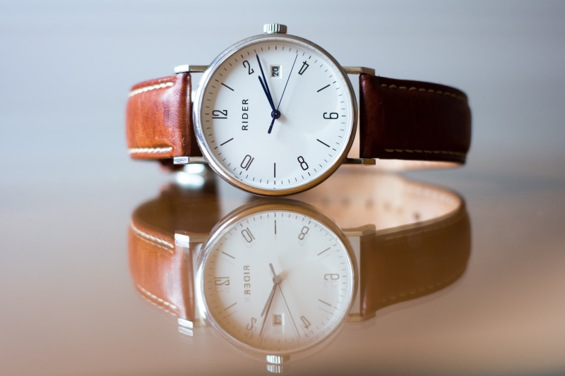 studio shot, hour hand, number, clock face, 4K, antique, leather, precision, classic, displaying, no people, single object, retro styled, old-fashioned