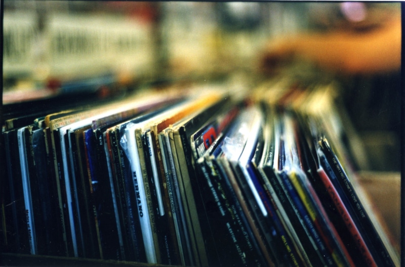 no People, 2K, choice, book, selective focus, old, backgrounds, still life, information Medium, shelf, defocused, learning, album, library, abundance