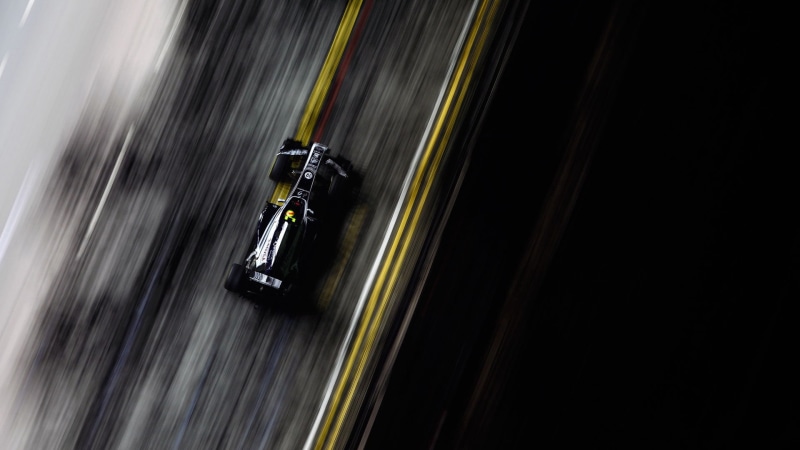 the Singapore Grand Prix, speed, train - vehicle, formula 1, the Grand Prix, day, 2011, Singapore, Motorsport, black, indoors, city, train, Marina Bay Street Circuit