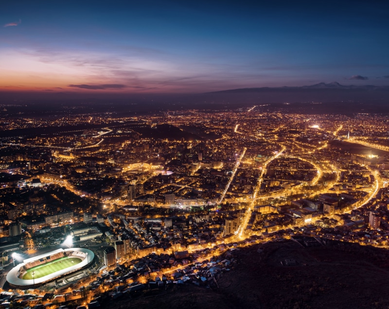 capital, street, b, building exterior, haykb, road, illuminated, photo, 5K, high angle view, longexposure, no people, nature, aerial view, worldsoldestcontinuouslyinhabitedcities