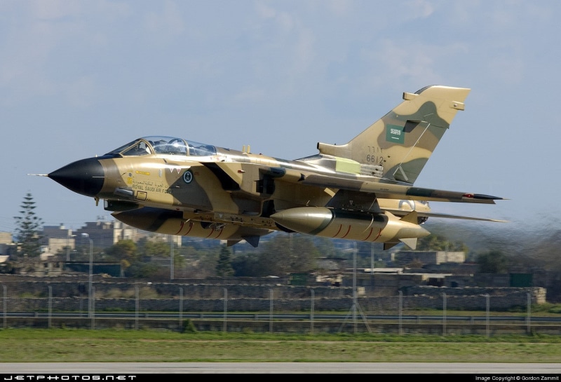 air force, 720P, transportation, vehicle, aerospace industry, airplane, on the move, flying, outdoors, airport, military, no people, fighter plane, mid-air