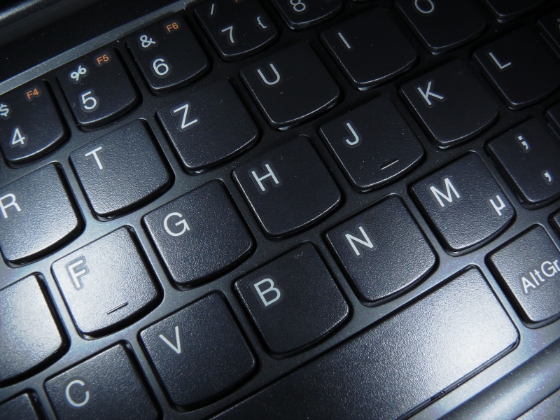 computer part, laptop, edp, shiny, indoors, display, control panel, stainless steel, computer equipment, input, metal, spaces, message, business, characters