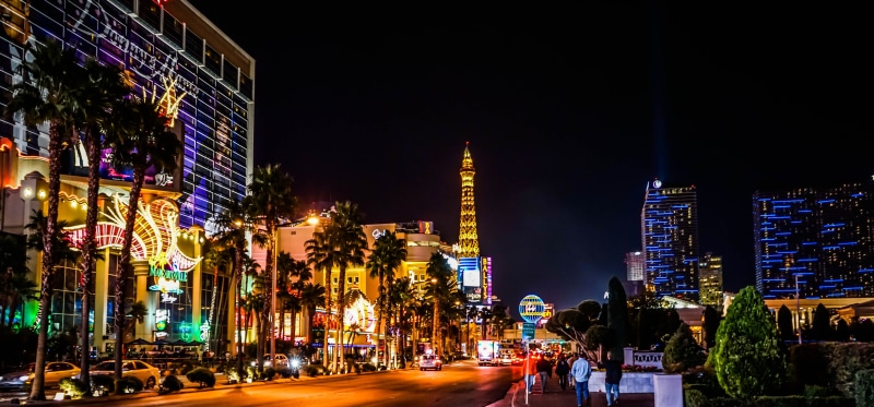 building exterior, neon Light, city Life, light, residential district, photography, building, outdoors, dark, skyline, architecture, modern, fun, neon
