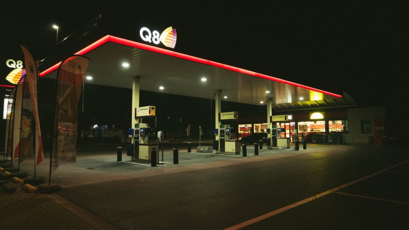 oil industry, neon, sign, night, building exterior, text, gasoline, built structure, 4K, q, travel, architecture, station, refueling, transportation, fossil fuel
