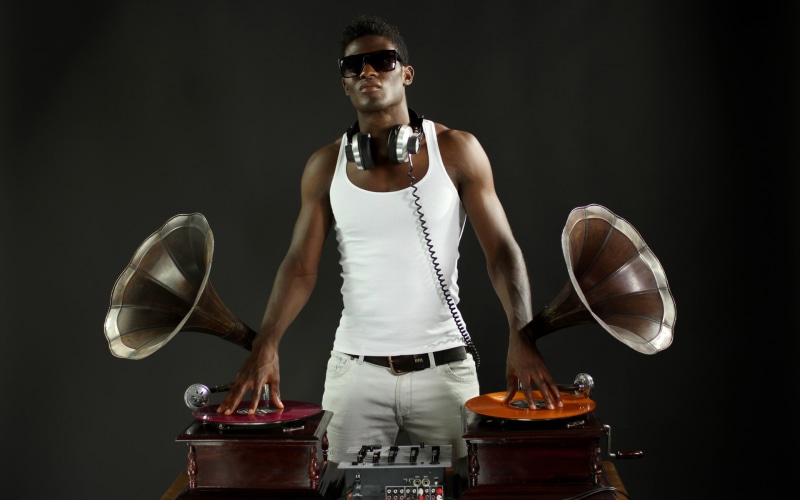 men, jockey, musician, 1080P, disc, turntable, glasses, headphones, males