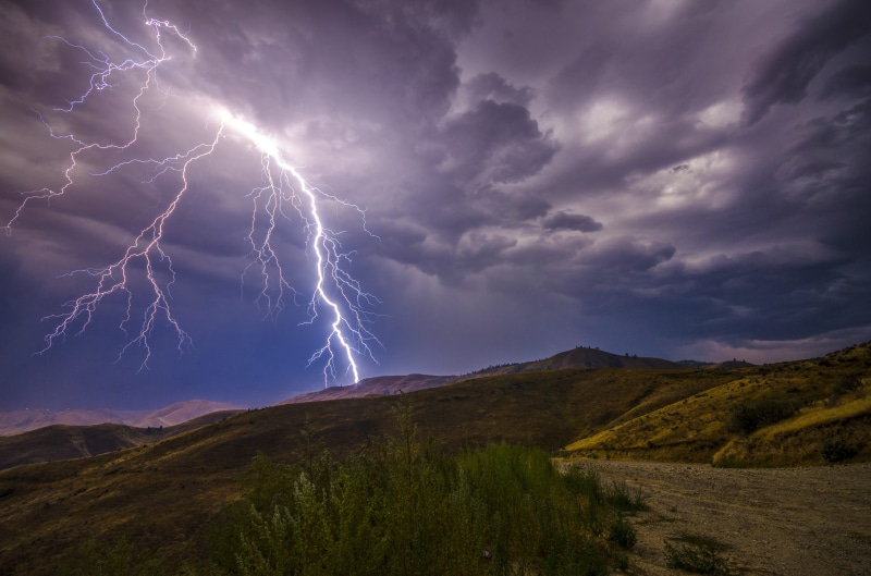 sky, 4K, landscape, dramatic, energy, environment, danger, beauty in nature, photography, outdoors, weather, evening, horizon, no people, lightning, storm