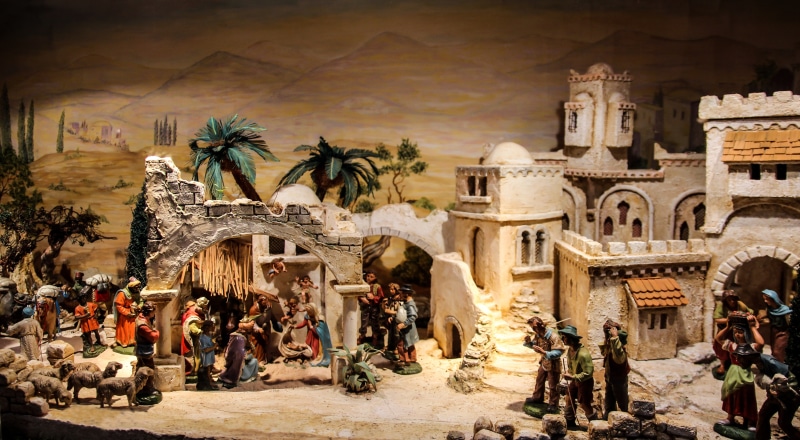 travel, greeting card, father christmas, travel destinations, crowd, the past, city, tree, building exterior, nature, crib, large group of people, historical