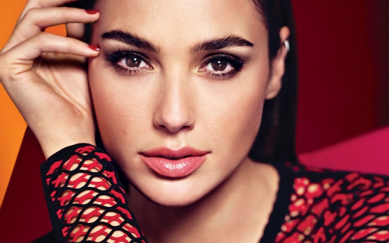 fashion, human lips, actress, hollywood, human face, beautiful woman, beautiful people, women, 720P, beauty, close-up, indoors, headshot, looking at camera