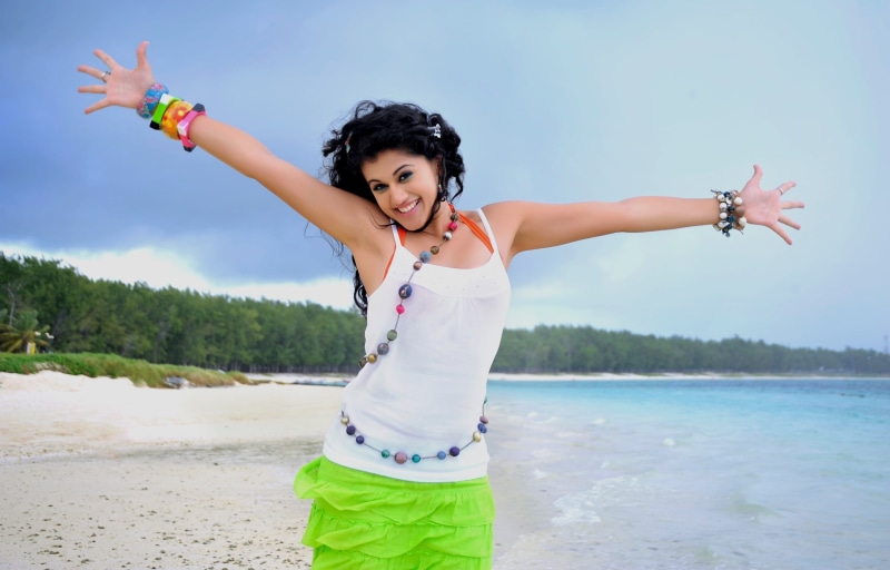 standing, water, day, happy, s, real people, veera, Taapsee Pannu, white, happiness, outdoors, movies, arms outstretched, limb, nature, front view, young adult