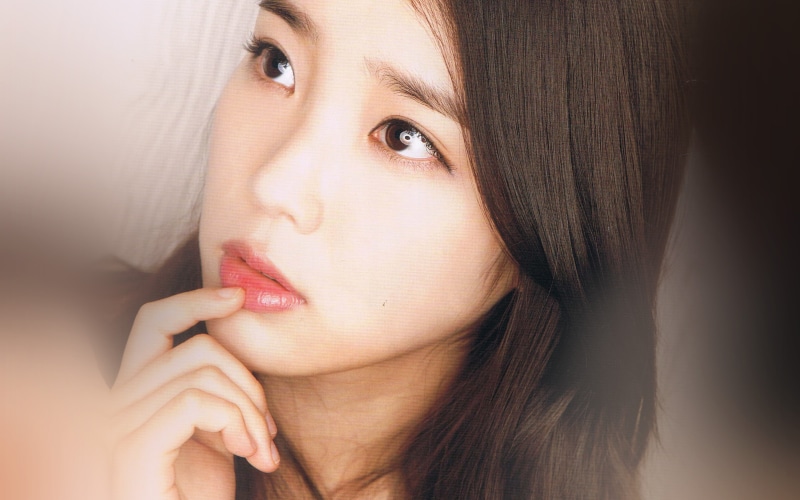 cute, hand, brown hair, beauty, portrait, human lips, iu, contemplation, long hair, 4K, straight hair, young women, women, one person, beautiful woman