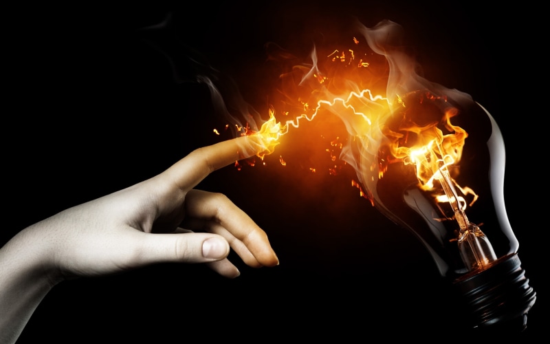 black, background, dark, fingers, 2K, bulb, fire