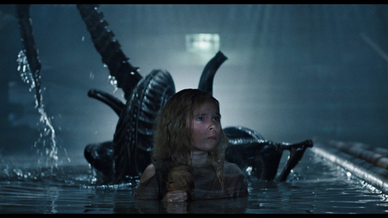 front view, 1080P, wet, hair, pool, still, movies, emotion, adult, swimming, Xenomorph, one person, waist up, headshot, portrait, clothing, Aliens (movie)